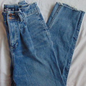 Hollister Jeans size 3R
